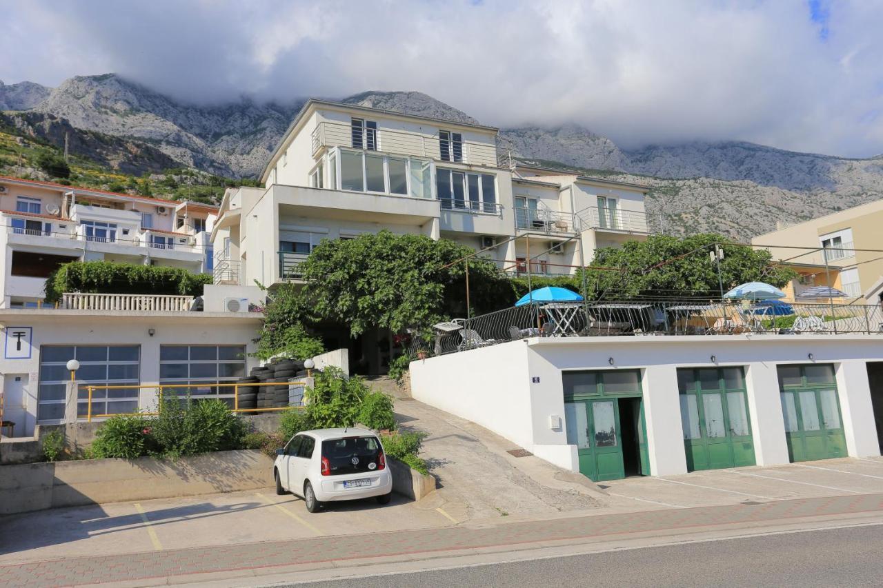 Apartments And Rooms With Parking Space Tucepi, Makarska - 5263 Eksteriør bilde